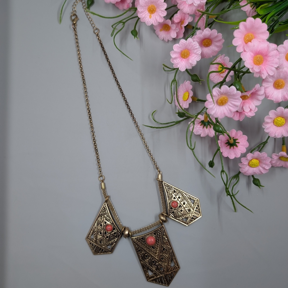 Bob Style Pink Corral Crystal Engraved Panel Vintage Necklace